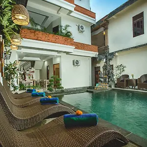 https://ubudku-villas.ubudhotelsnow.com